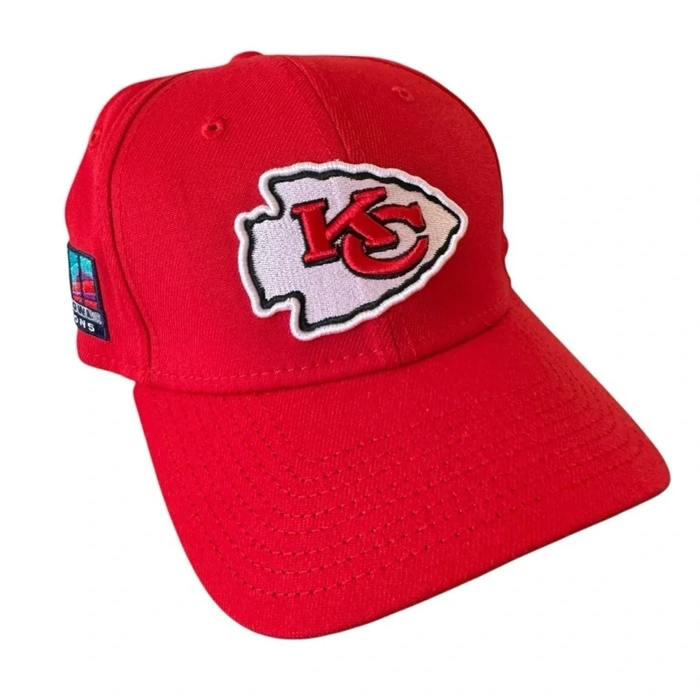 New Era Fitted Kansas City Chiefs Super Bowl Champions Hat, Size M/L